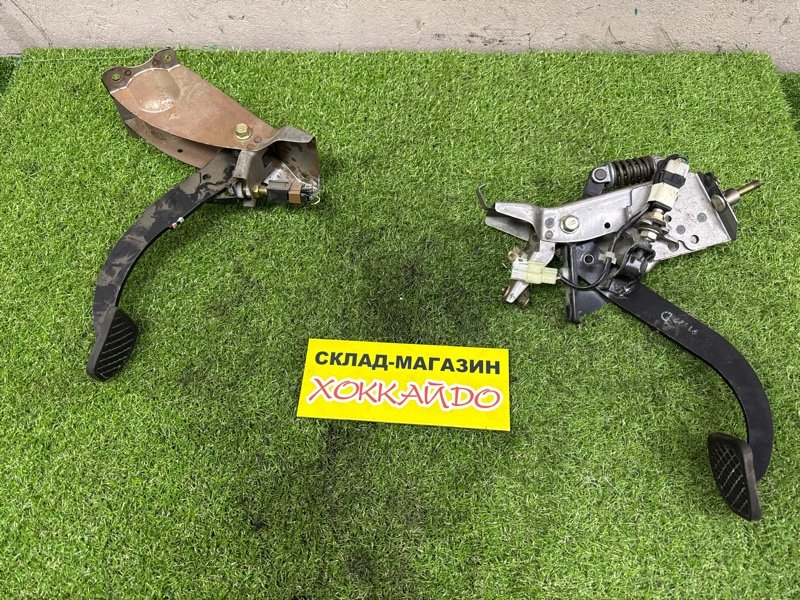 Педаль сцепления Subaru Legacy BH5 EJ208 06.1998 (б/у)