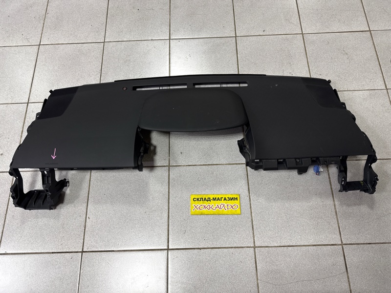 Панель передняя в салон Toyota Prius Alpha ZVW41W 2ZR-FXE 05.2011 (б/у)