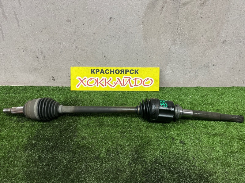 Привод Mitsubishi Outlander CW5W 4B12 10.2005 передний правый (б/у)