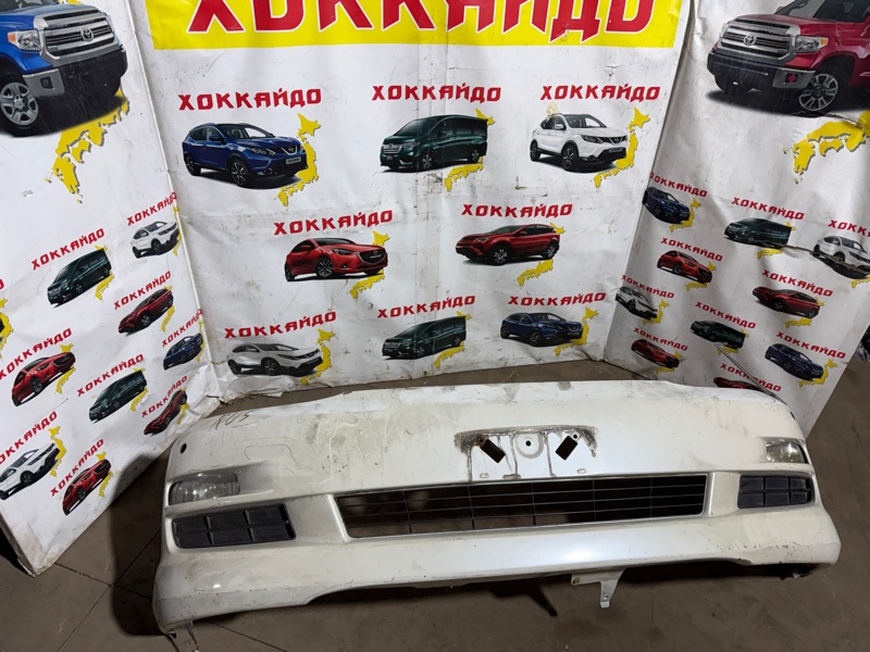Бампер Toyota Ipsum ACM21W 2AZ-FE 10.2003 передний (б/у)