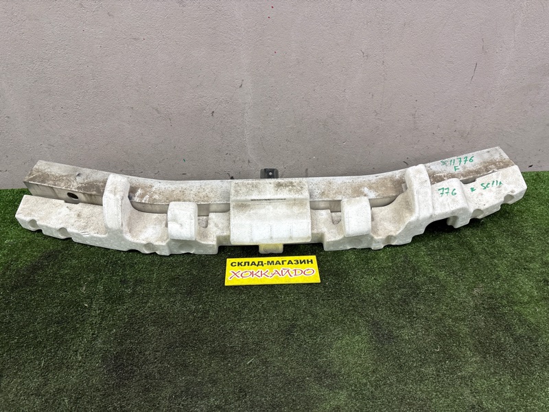 Усилитель бампера Nissan Tiida Latio SC11 HR15DE 01.2008 передний (б/у)