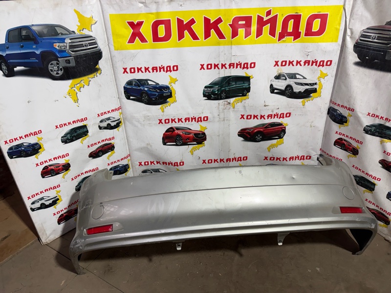 Бампер Toyota Ipsum ACM26W 2AZ-FE 05.2001 задний (б/у)