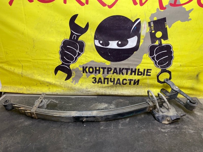 Рессора Toyota Hiace TRH214W 2TR-FE 12.2013 (б/у)