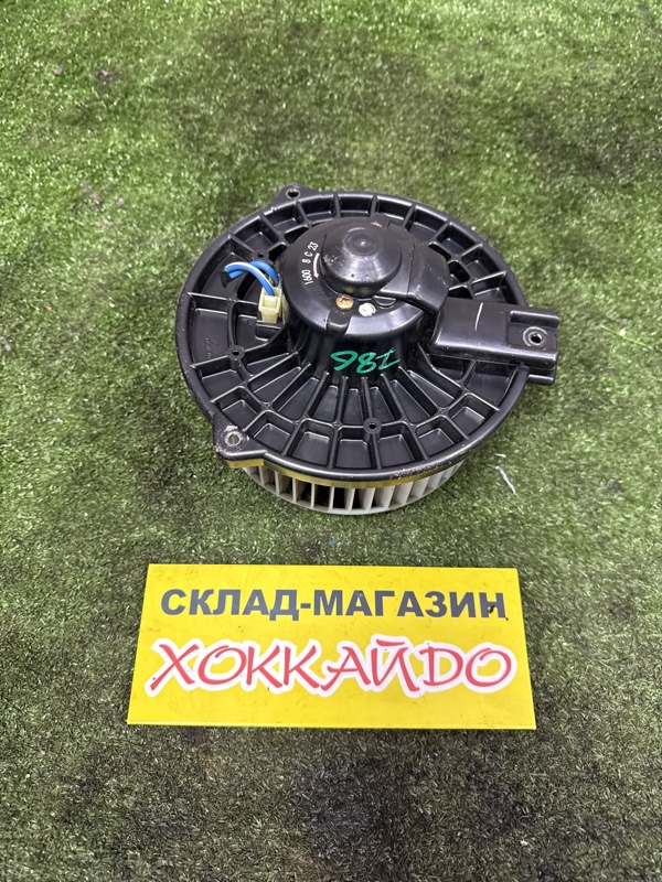 Вентилятор печки Honda Stream RN1 D17A 10.2000 (б/у)