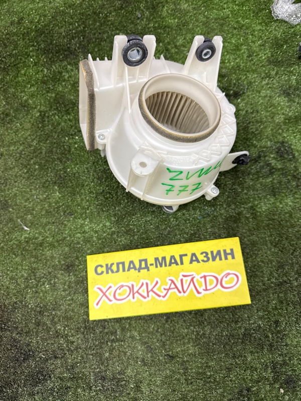 Вентилятор охлаждения батареи Toyota Prius Alpha ZVW41W 2ZR-FXE 05.2011 (б/у)