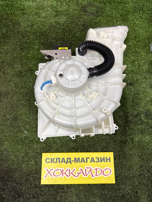 Вентилятор печки Nissan Bluebird Sylphy QG10 QG18DE 02.2003 (б/у)