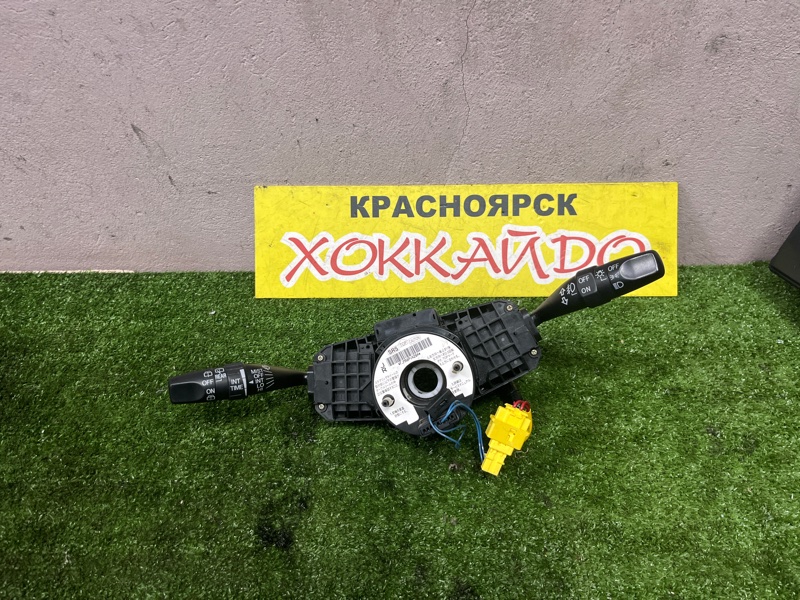Переключатель фар Honda Stream RN1 D17A 10.2000 (б/у)