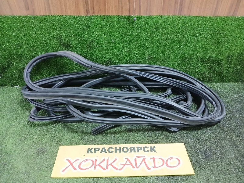 Уплотнитель Honda S-MX RH1 B20B 11.1996 (б/у)