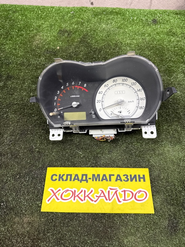 Комбинация приборов Toyota Ist NCP60 2NZ-FE 05.2002 (б/у)