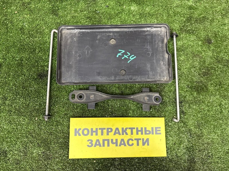 Крепление аккумулятора Toyota Premio ZZT240 1ZZ-FE 12.2001 (б/у)