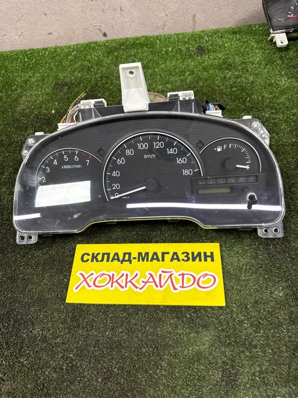 Комбинация приборов Toyota Ipsum ACM21W 2AZ-FE 10.2003 (б/у)