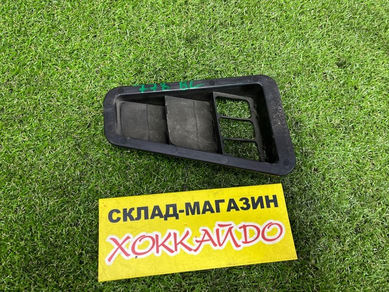 Воздуховод Mitsubishi Lancer CS5W 4G93 01.2005 задний левый (б/у)