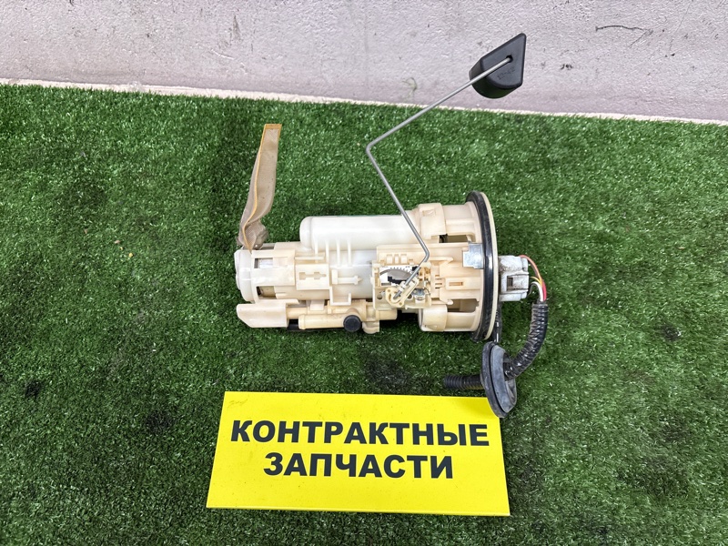 Насос топливный Lexus SC430 UZZ40 3UZ-FE 07.2005 (б/у)