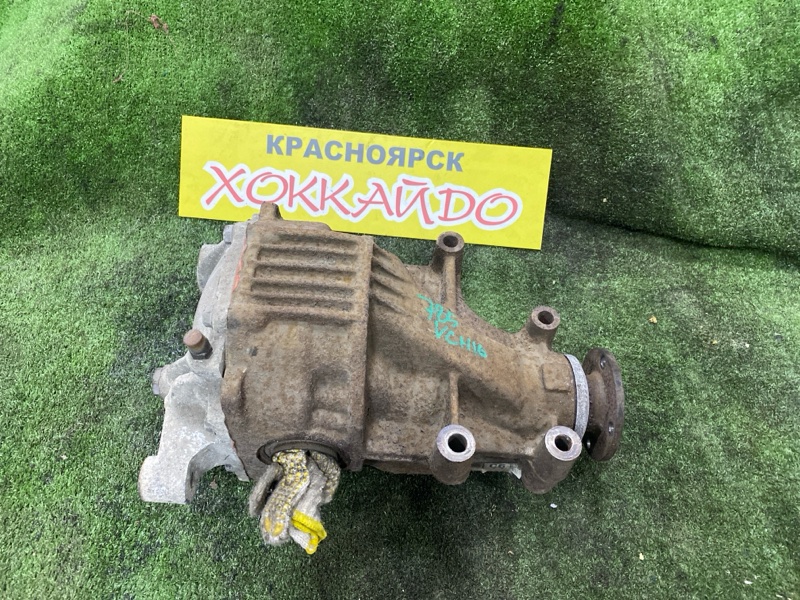 Редуктор моста Toyota Grand Hiace VCH16W 5VZ-FE 08.1999 задний (б/у)