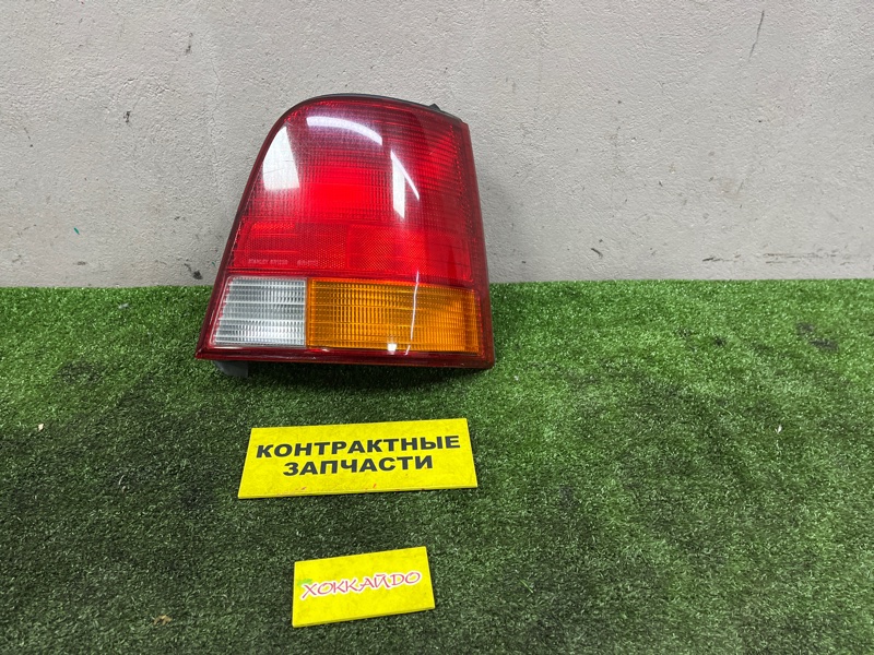 Фонарь стоп-сигнала Honda Odyssey RA1 F22B 10.1994 задний правый (б/у)