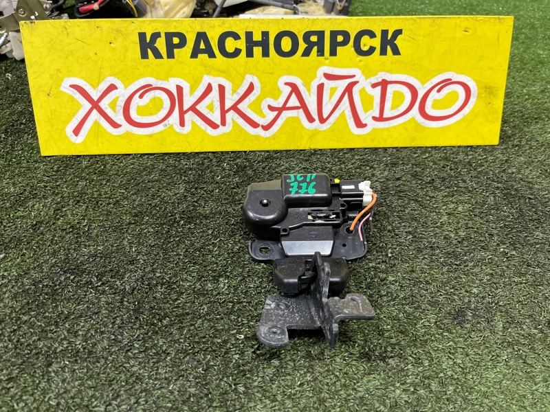 Замок багажника Nissan Tiida Latio SC11 HR15DE 01.2008 (б/у)