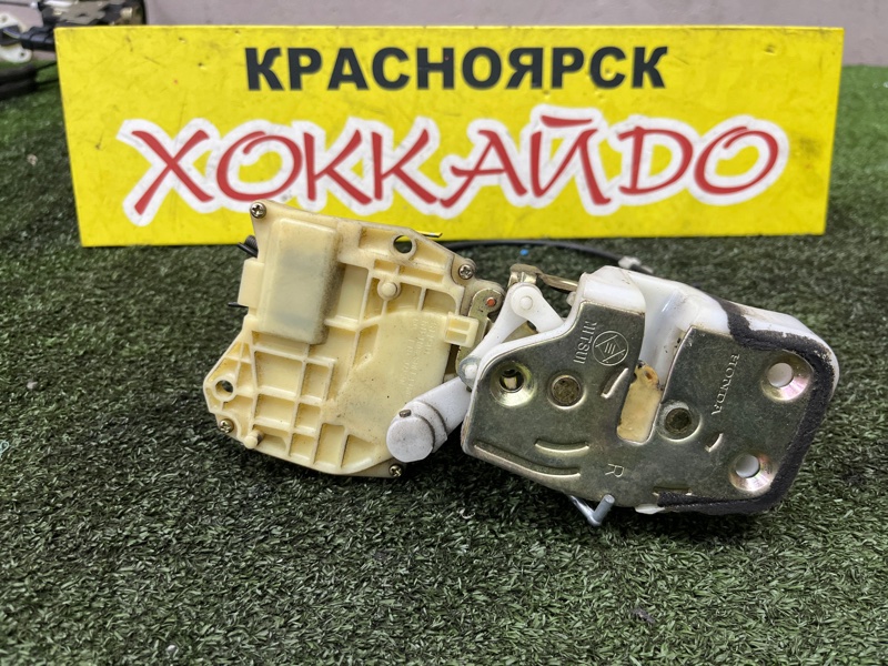 Замок дверной Honda Odyssey RA6 F23A 12.1999 передний правый (б/у)