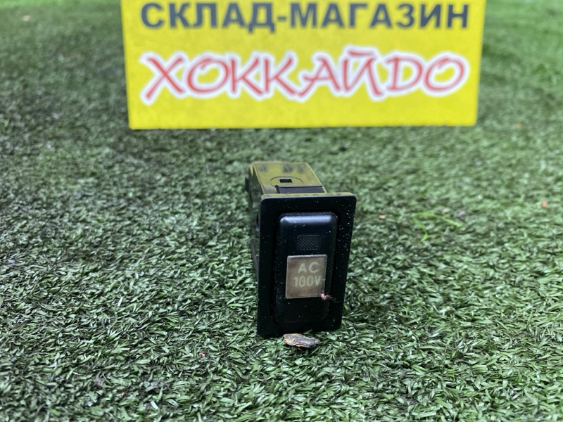 Кнопки в салон Toyota Grand Hiace VCH16W 5VZ-FE 08.1999 (б/у)