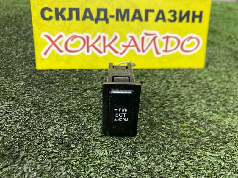 Кнопки в салон Toyota Grand Hiace VCH16W 5VZ-FE 08.1999 (б/у)