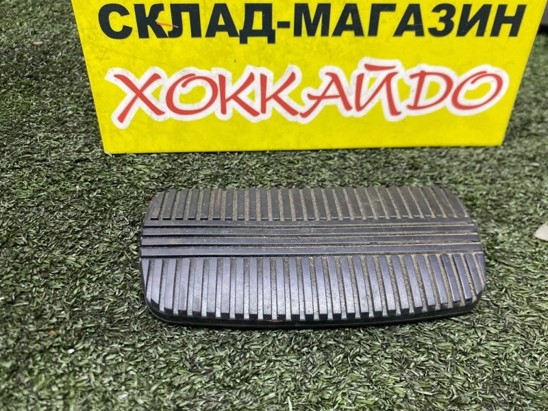 Накладка на педаль Nissan Bluebird Sylphy QG10 QG18DE 02.2003 (б/у)