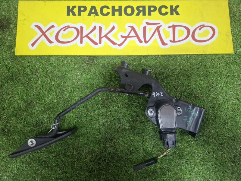 Педаль газа Lexus SC430 UZZ40 3UZ-FE 07.2005 (б/у)