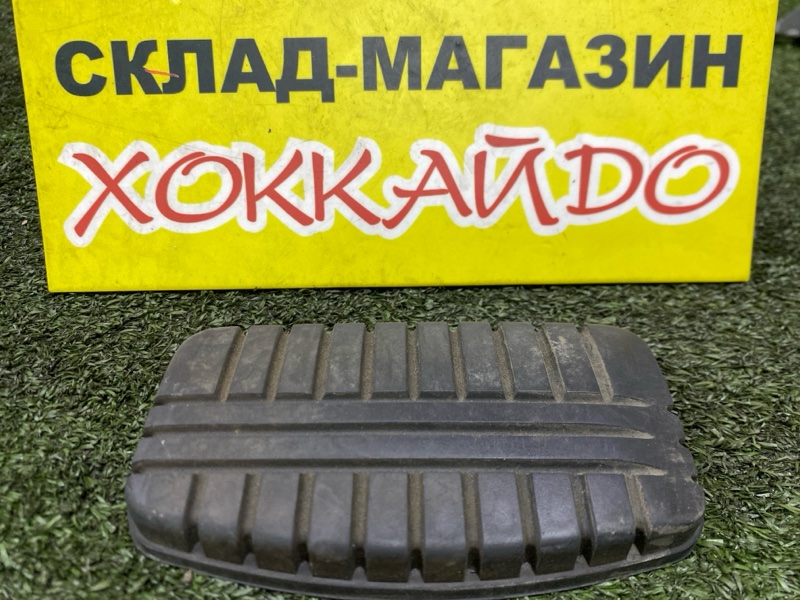 Накладка на педаль Mitsubishi Outlander CW5W 4B12 10.2005 (б/у)