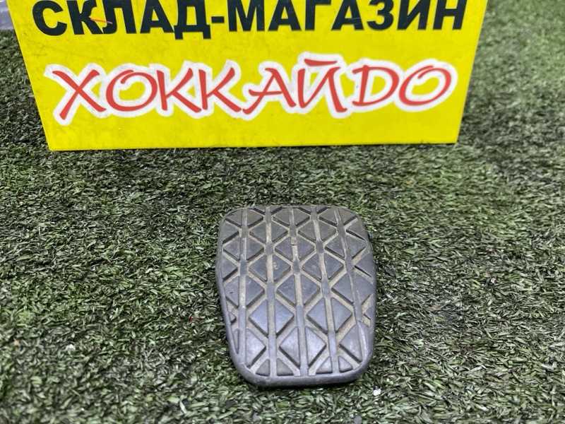 Накладка на педаль Mazda Axela BM6FJ Z6 11.2013 (б/у)
