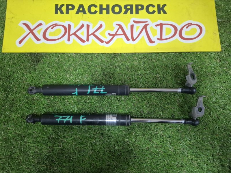 Амортизатор капота Lexus SC430 UZZ40 3UZ-FE 07.2005 (б/у)