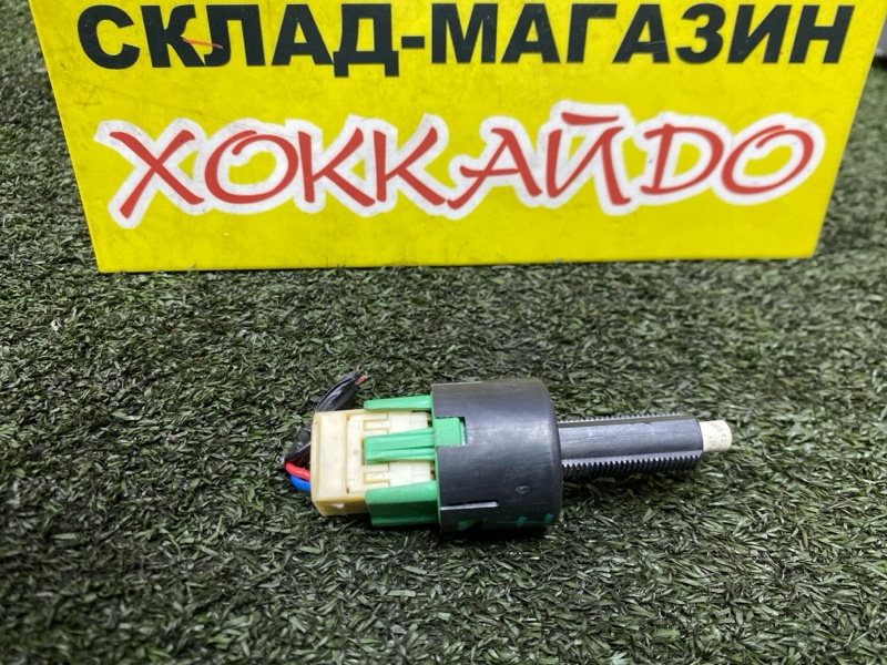 Датчик положения педали тормоза Mitsubishi Outlander CW5W 4B12 10.2005 (б/у)