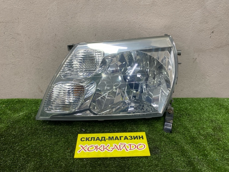 Фара Toyota Grand Hiace VCH16W 5VZ-FE 08.1999 левая (б/у)