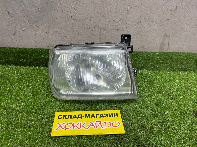 Фара Mitsubishi Pajero Mini H58A 4A30T 10.1998 передняя правая (б/у)