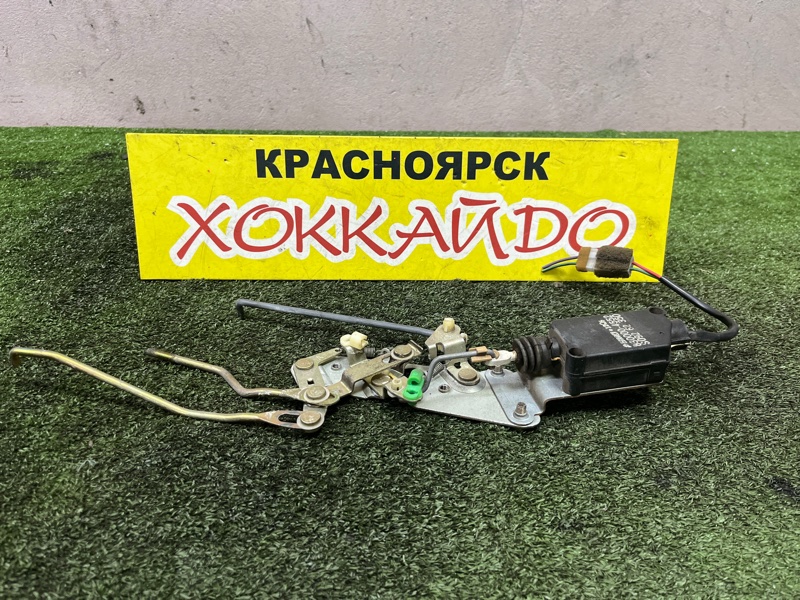 Электропривод замка дверей Toyota Grand Hiace VCH16W 5VZ-FE 08.1999 задний левый (б/у)