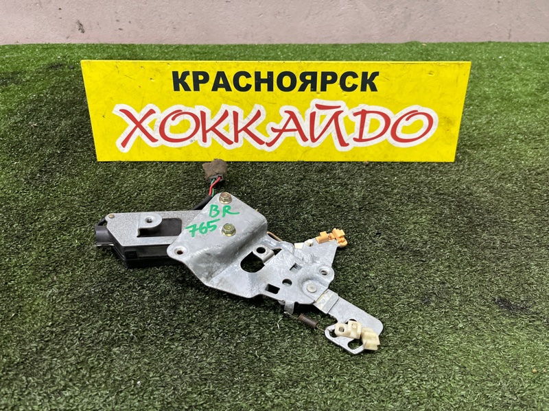 Электропривод замка дверей Toyota Grand Hiace VCH16W 5VZ-FE 08.1999 задний правый (б/у)