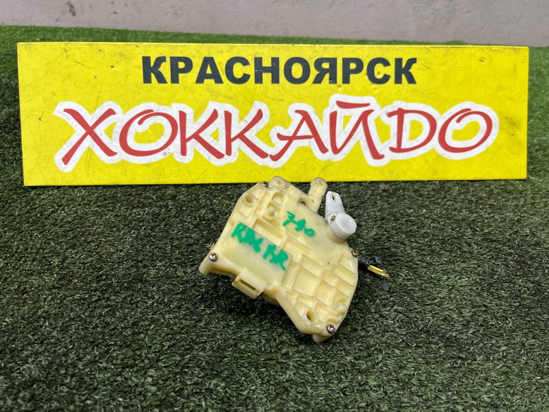 Электропривод замка дверей Honda Odyssey RA6 F23A 12.1999 задний правый (б/у)