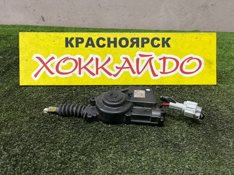 Электропривод замка дверей Nissan Presage TU31 QR25DE 06.2003 задний левый (б/у)