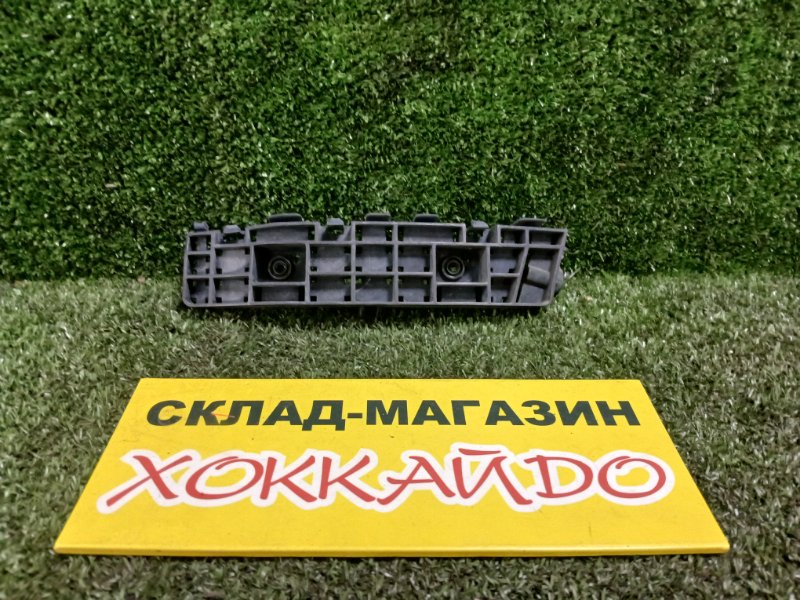 Клипса бампера Honda Freed Spike GB3 L15A 07.2010 передняя левая (б/у)