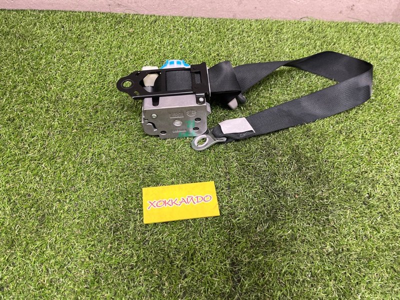 Ремень безопасности Toyota Wish ZGE20G 2ZR-FAE 04.2012 передний левый (б/у)
