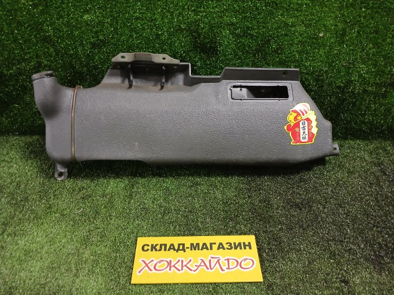 Бачок омывателя Mazda Bongo SS88V F8 04.1994 передний (б/у)