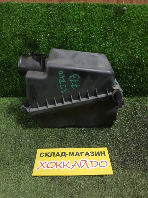 Корпус воздушного фильтра Toyota Premio NZT240 1NZ-FE 12.2001 (б/у)