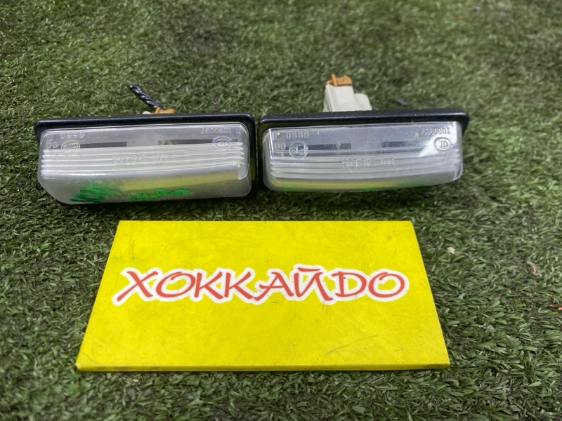 Подсветка номера Nissan Tiida Latio SC11 HR15DE 01.2008 (б/у)