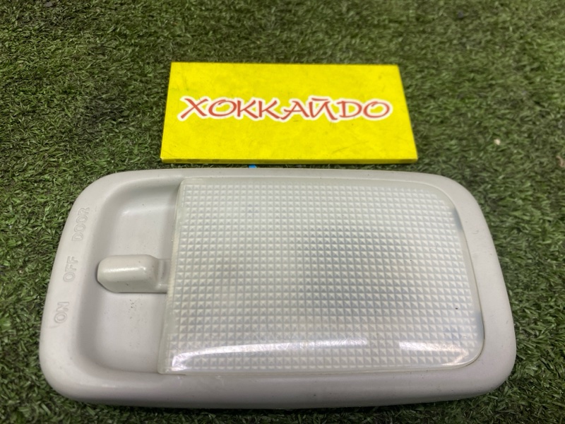 Плафон салона Toyota Ist NCP60 2NZ-FE 05.2002 (б/у)