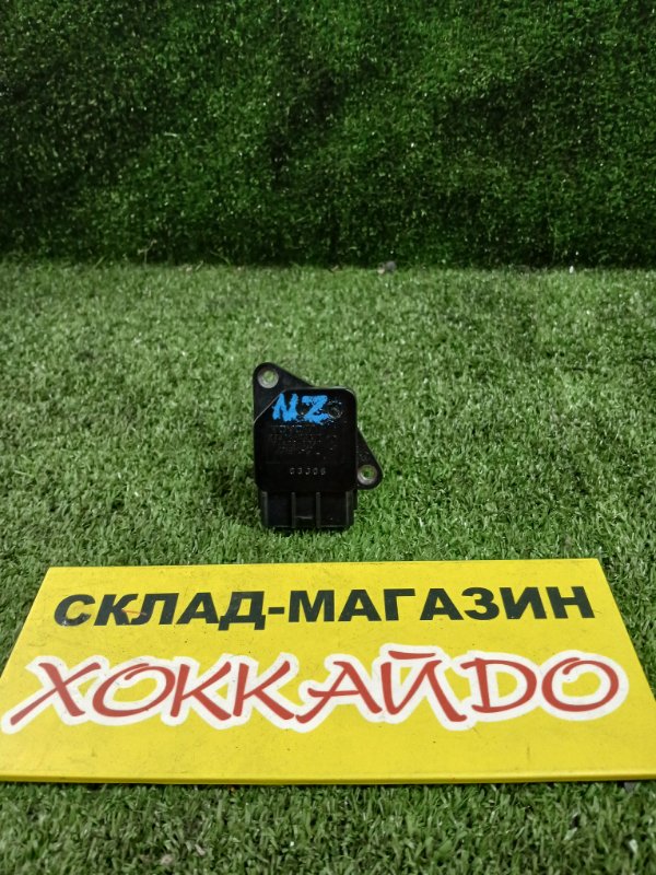 Датчик расхода воздуха Toyota Allex NZE121 1NZ-FE 01.2001 (б/у)