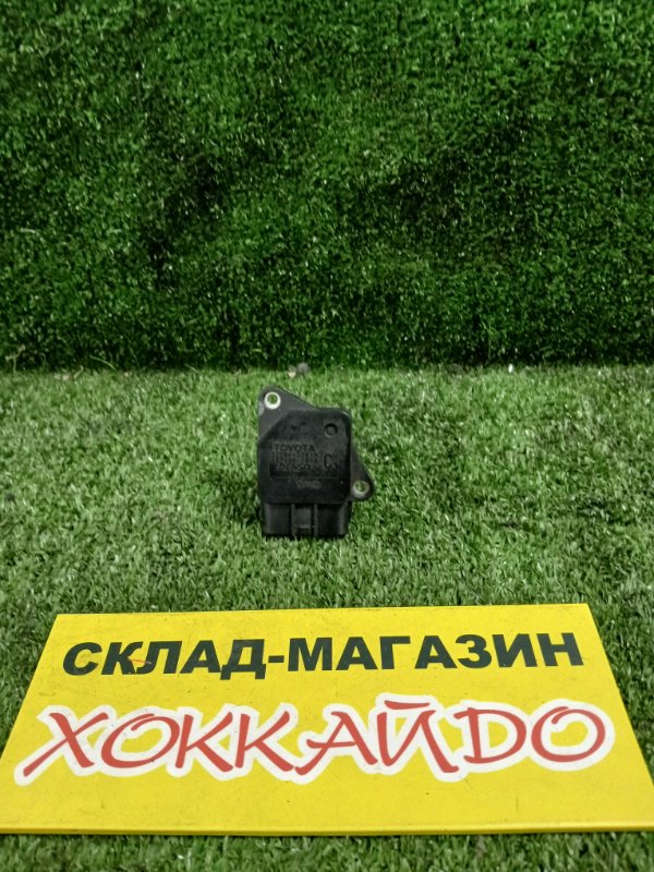 Датчик расхода воздуха Toyota Premio NZT240 1NZ-FE 12.2001 (б/у)