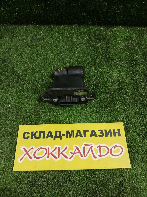 Датчик расхода воздуха Toyota Grand Hiace VCH16W 5VZ-FE 08.1999 (б/у)