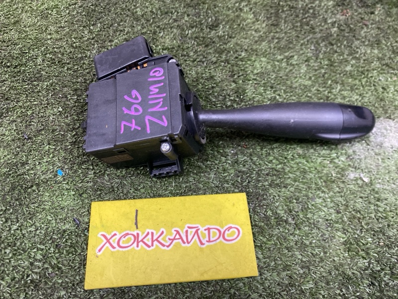 Переключатель фар Toyota Isis ZNM10G 1ZZ-FE 05.2007 (б/у)