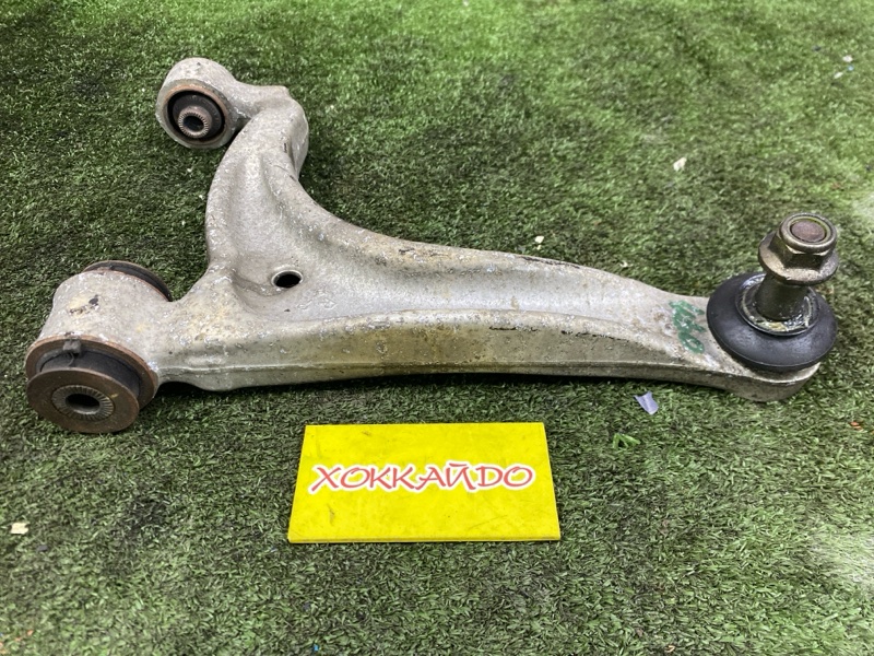 Рычаг подвески верхний Lexus SC430 UZZ40 3UZ-FE 07.2005 задний правый (б/у)