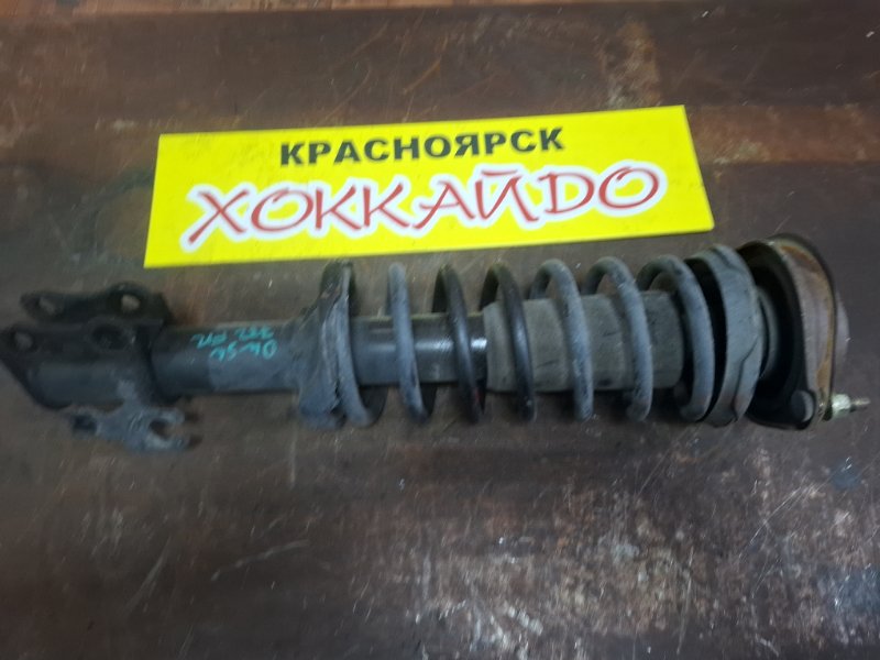 Стойка подвески Mazda Demio DW5W B5E 12.1999 передняя правая (б/у)