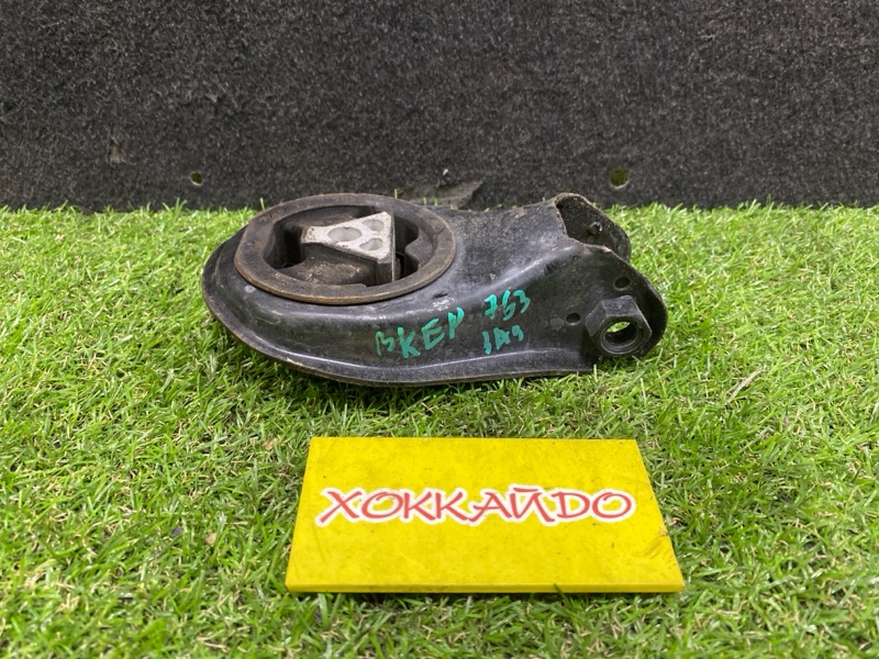 Подушка двигателя Mazda Axela BKEP LF-DE 10.2003 задняя (б/у)
