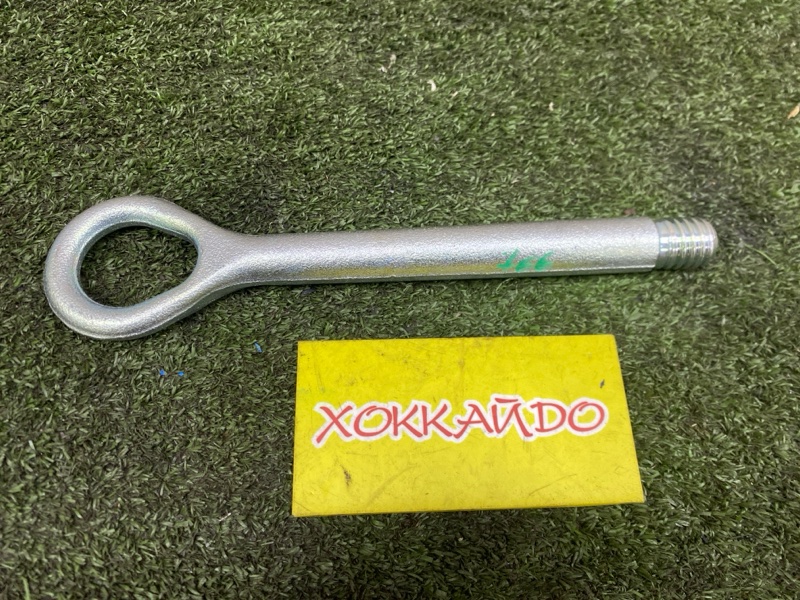 Буксировочный крюк Toyota Isis ZNM10G 1ZZ-FE 05.2007 (б/у)