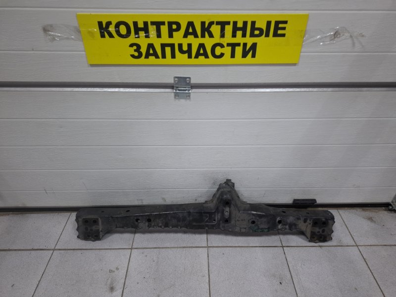 Балка поперечная Toyota Prius ZVW30 2ZR-FXE 01.2009 передняя (б/у)